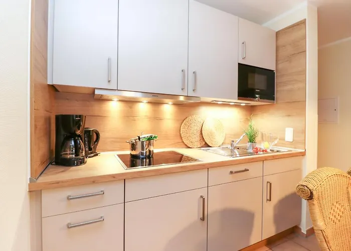 Oewern Diek App 24 *